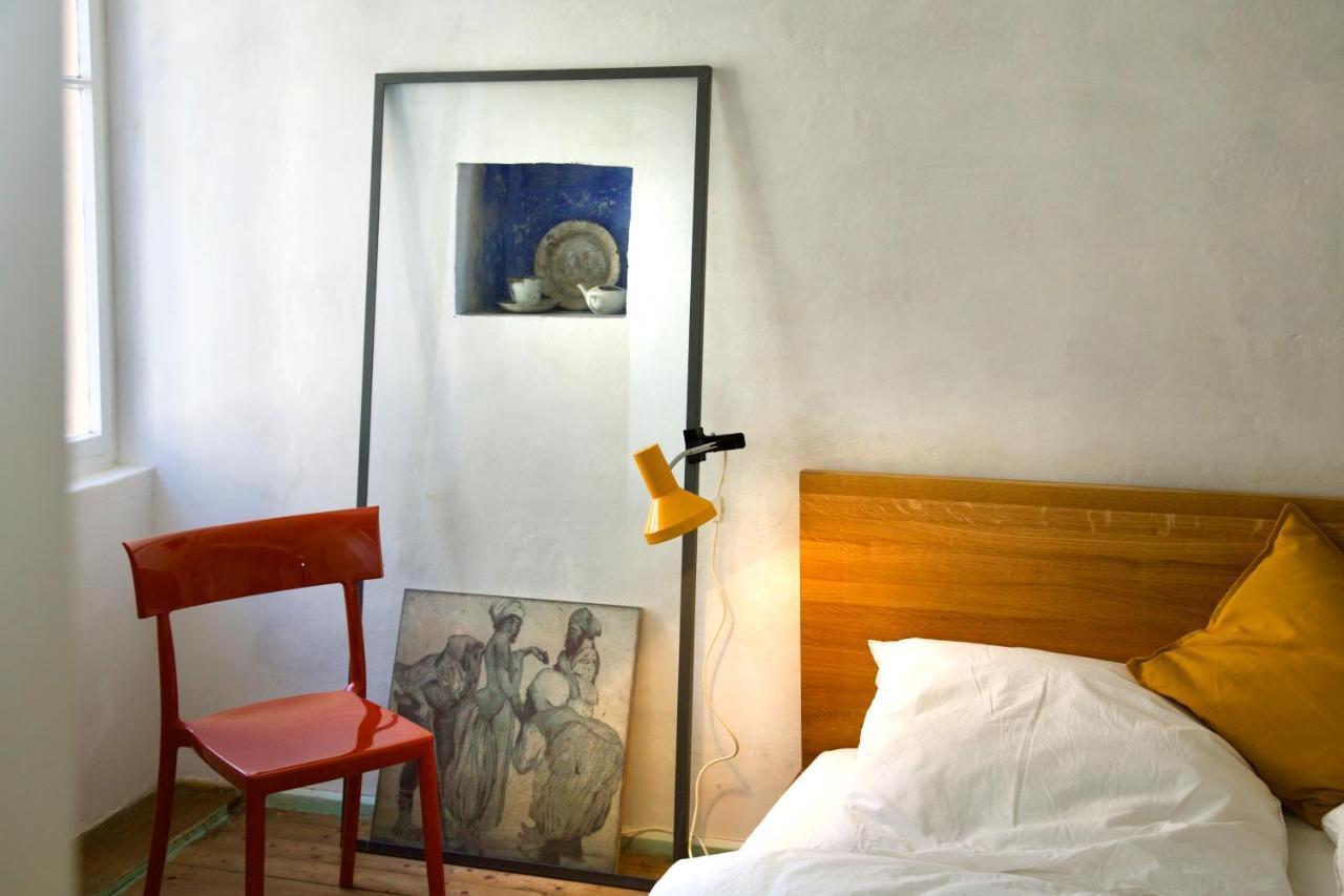 Boutique-Ferienwohnung Im Alten Weinhaus Moser กรุนชตัดท์ ภายนอก รูปภาพ