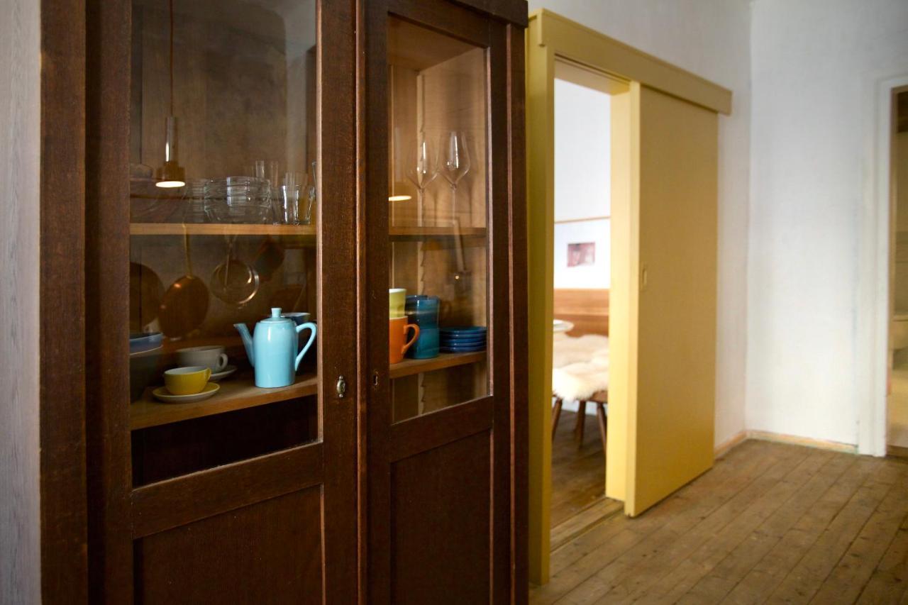 Boutique-Ferienwohnung Im Alten Weinhaus Moser กรุนชตัดท์ ภายนอก รูปภาพ