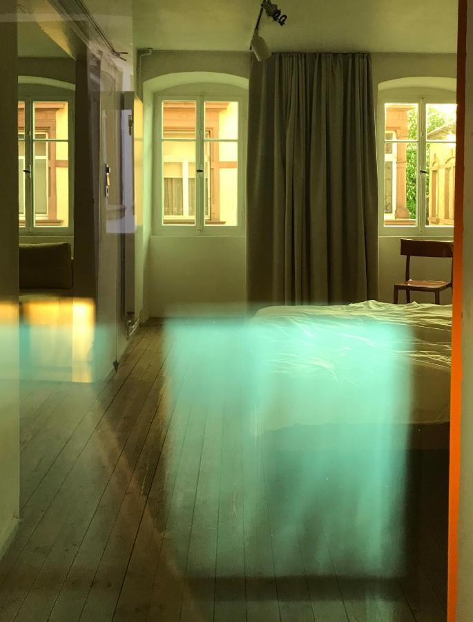 Boutique-Ferienwohnung Im Alten Weinhaus Moser กรุนชตัดท์ ภายนอก รูปภาพ