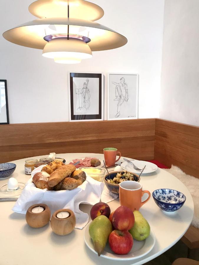 Boutique-Ferienwohnung Im Alten Weinhaus Moser กรุนชตัดท์ ภายนอก รูปภาพ
